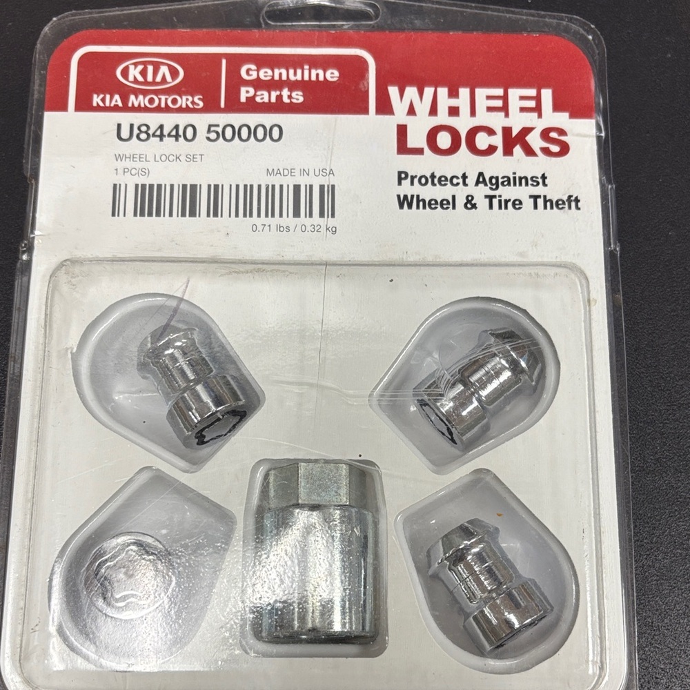 Kia Wheel Locks Set